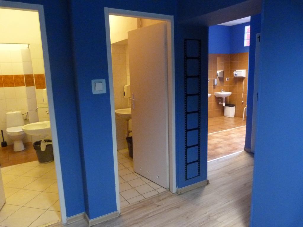 Jasna Hostelik Self Check-In Warsaw Room photo